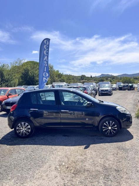 RENAULT CLIO III 1.5 DCI  