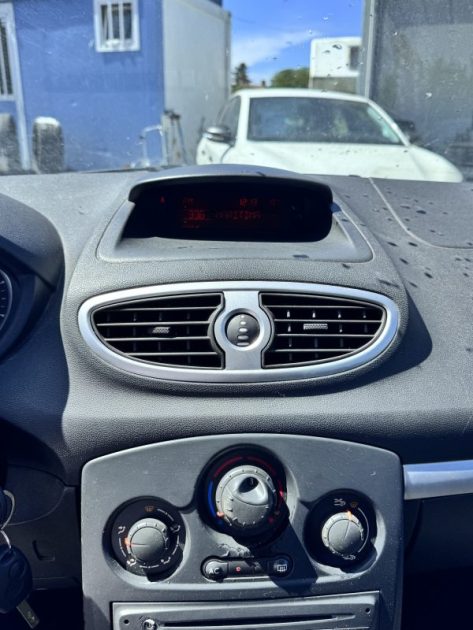 RENAULT CLIO III 1.5 DCI  