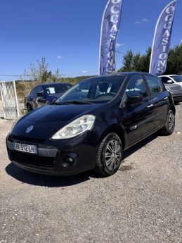 RENAULT CLIO III 1.5 DCI  