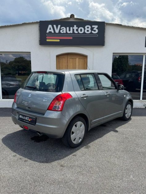 Suzuki swift 1.3 92ch - Moteur à chaine - Révisée - Sièges chauffant -  CT ok - Garantie 1an