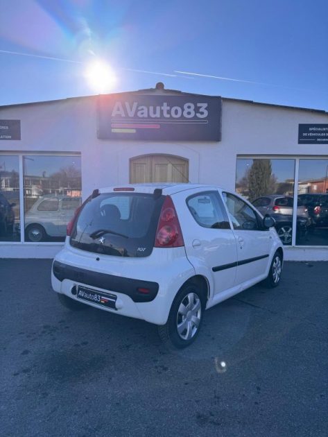 PEUGEOT 107 2011 Boite Automatique 