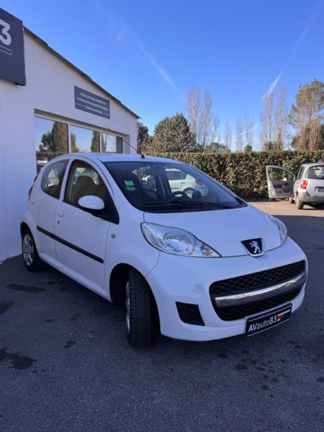 PEUGEOT 107 2011 Boite Automatique 