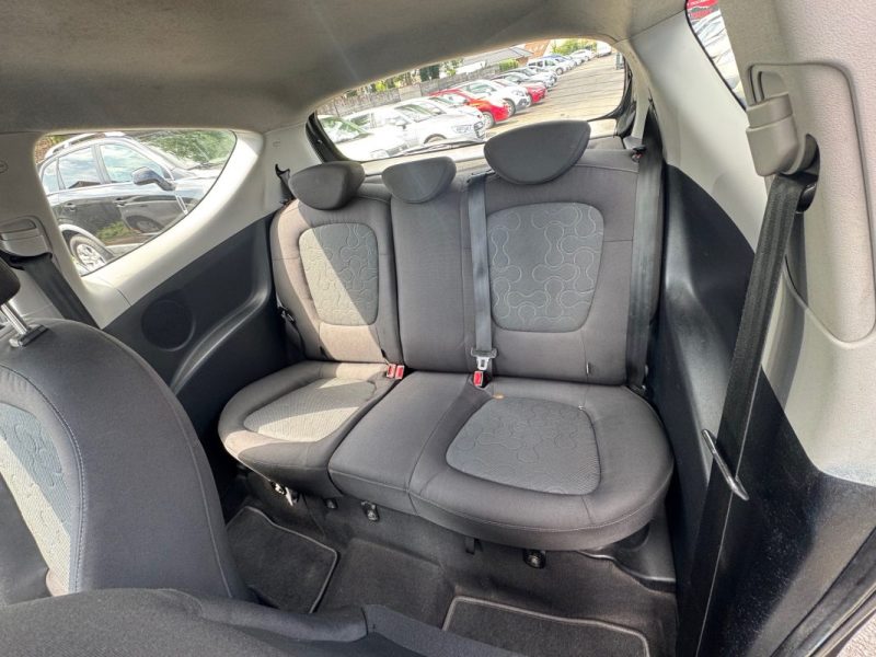 HYUNDAI  I20 1.4 CRDI 75CV 