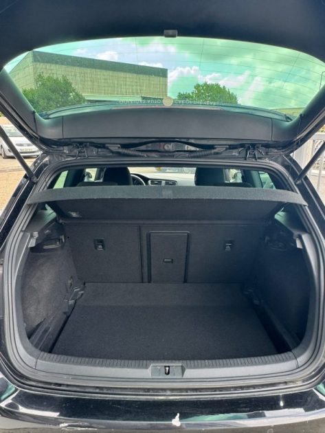 VOLKSWAGEN GOLF VII 2013