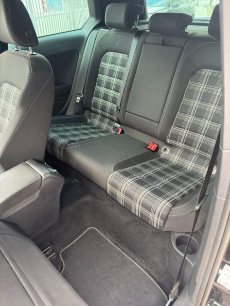 VOLKSWAGEN GOLF VII 2013