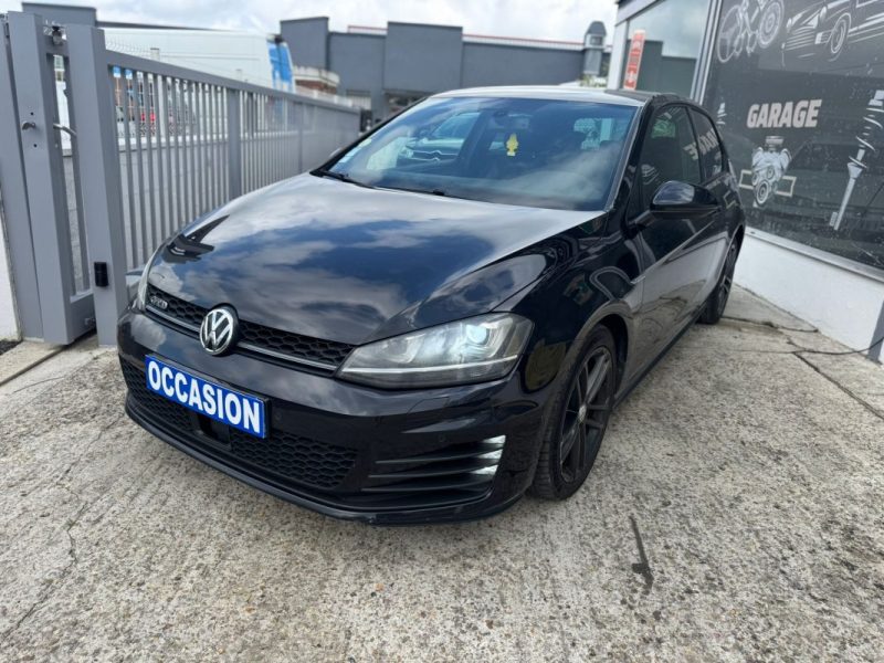 VOLKSWAGEN GOLF VII 2013