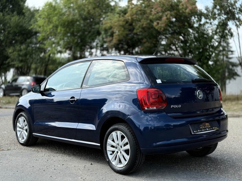 VOLKSWAGEN POLO 2012