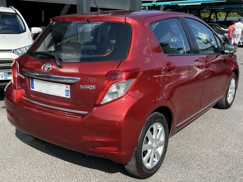 TOYOTA YARIS 3 III 1.0 VVTi 69 Cv 5 PORTES / ECRAN TACTILE CAMERA RECUL CRIT AIR 1 - GARANTIE 1 AN