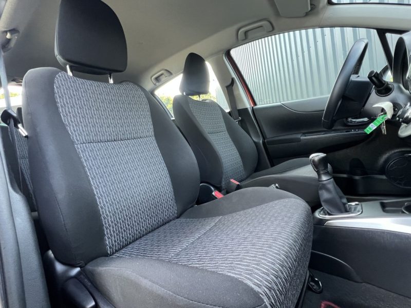 TOYOTA YARIS 3 III 1.0 VVTi 69 Cv 5 PORTES / ECRAN TACTILE CAMERA RECUL CRIT AIR 1 - GARANTIE 1 AN