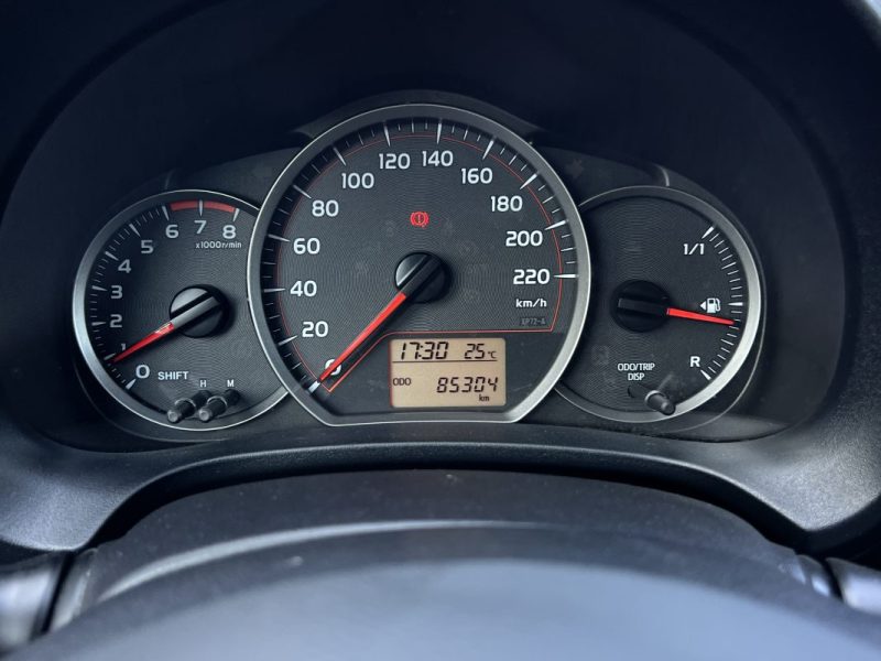 TOYOTA YARIS 3 III 1.0 VVTi 69 Cv 5 PORTES / ECRAN TACTILE CAMERA RECUL CRIT AIR 1 - GARANTIE 1 AN