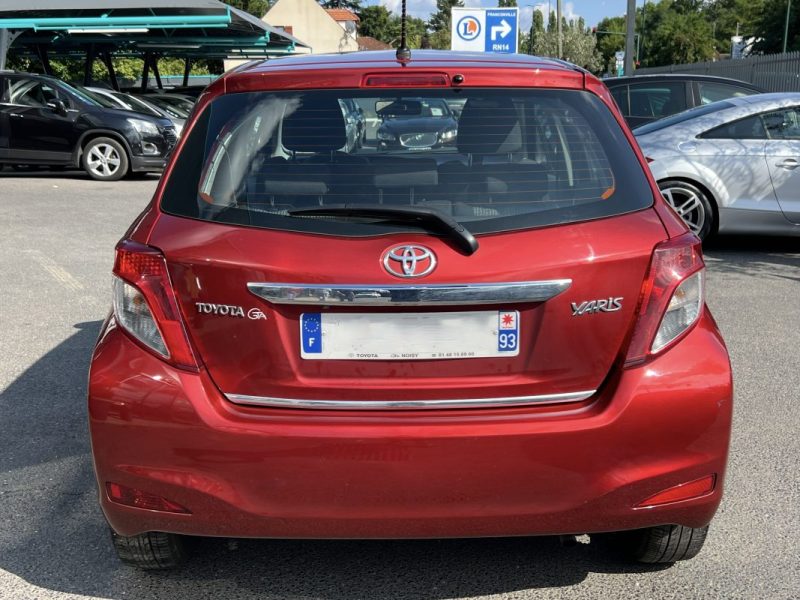 TOYOTA YARIS 3 III 1.0 VVTi 69 Cv 5 PORTES / ECRAN TACTILE CAMERA RECUL CRIT AIR 1 - GARANTIE 1 AN