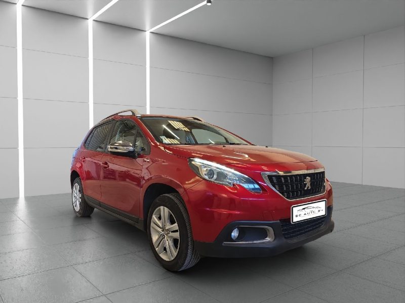 PEUGEOT 2008 1.2 ESSENCE *ENTRETIEN A JOUR*