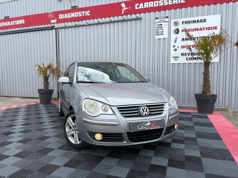 VOLKSWAGEN POLO 1.6L ESSENCE 105CV SPORTLINE GARANTIE 12 MOIS