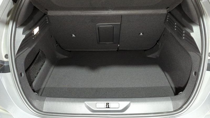 Peugeot 308 Bluehdi 130ch s&s eat8 gt + jantes 18 portland + pack vision 360 and drive assist plus