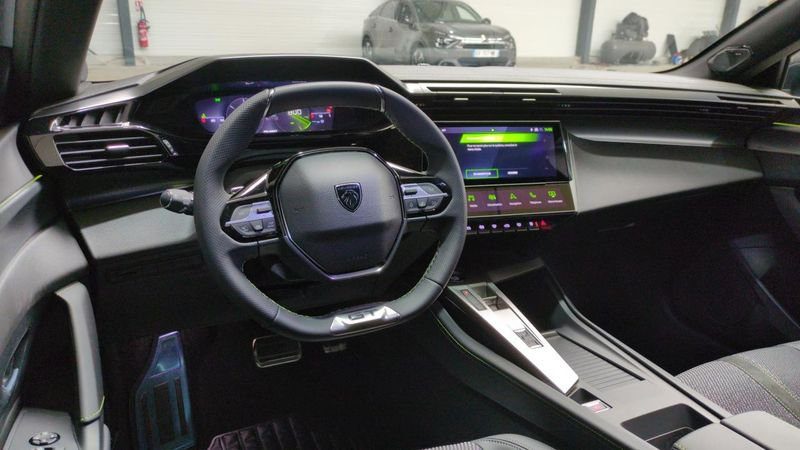 Peugeot 308 Bluehdi 130ch s&s eat8 gt + pack sensation