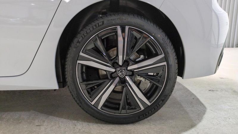 Peugeot 308 Bluehdi 130ch s&s eat8 gt + pack sensation