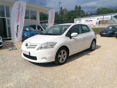 TOYOTA Auris - 100ch essence 1.33 Dual VVT-i