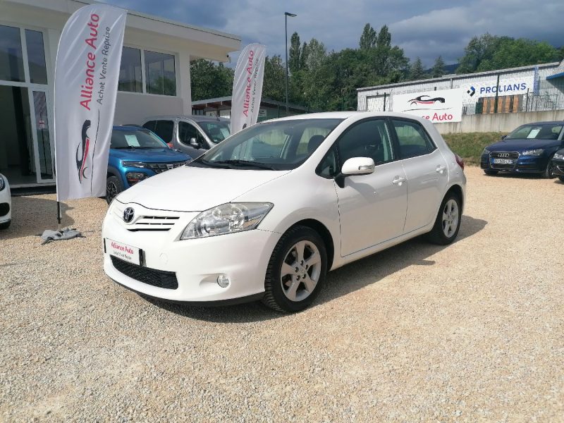 TOYOTA Auris - 100ch essence 1.33 Dual VVT-i