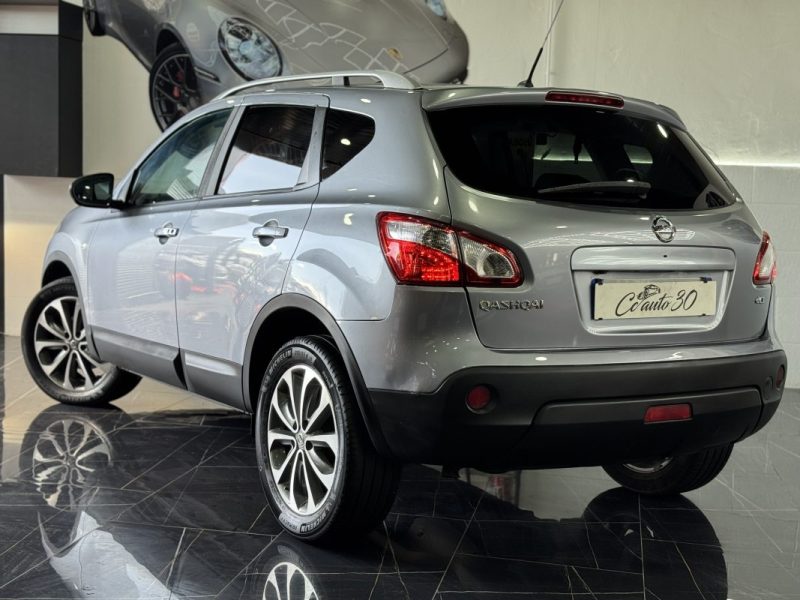 NISSAN QASHQAI 2011