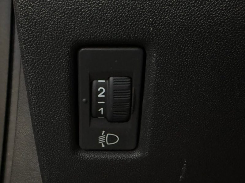 PEUGEOT 208 1.6 Blue HDi  Allure Business 100 cv