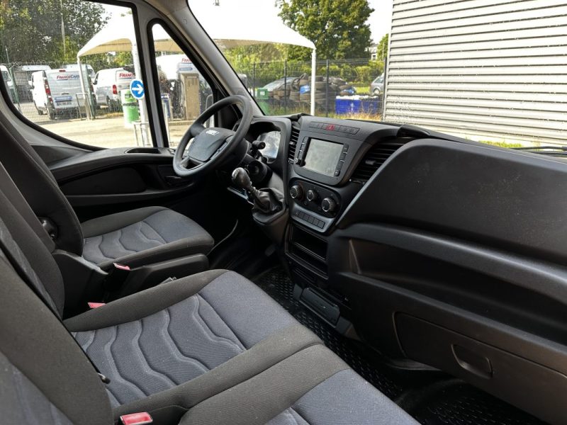 IVECO Daily 6  35S14  136cv