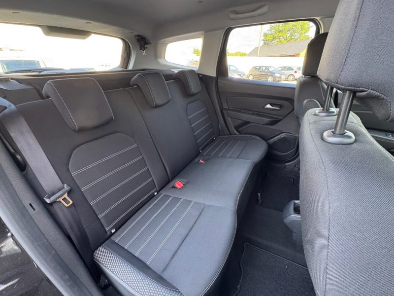 DACIA DUSTER 1.5 DCI PRESTIGE 109CV 12 MOIS DE GARANTIE