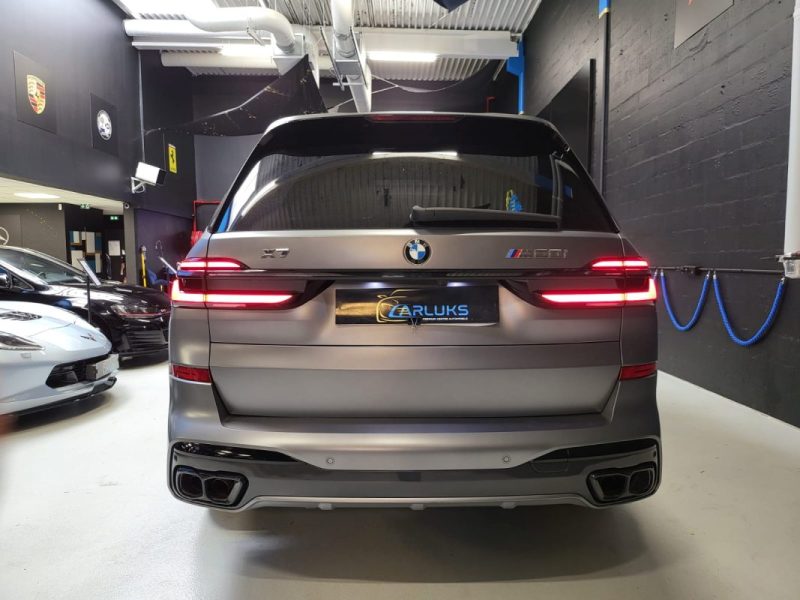 BMW X7 M60I 4.4i - 32V V8 BI-TURBO HYBRID XDRIVE M SPORT /TOIT OUVRANT /HARMAN KARDON