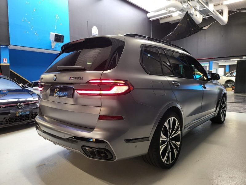 BMW X7 M60I 4.4i - 32V V8 BI-TURBO HYBRID XDRIVE M SPORT /TOIT OUVRANT /HARMAN KARDON