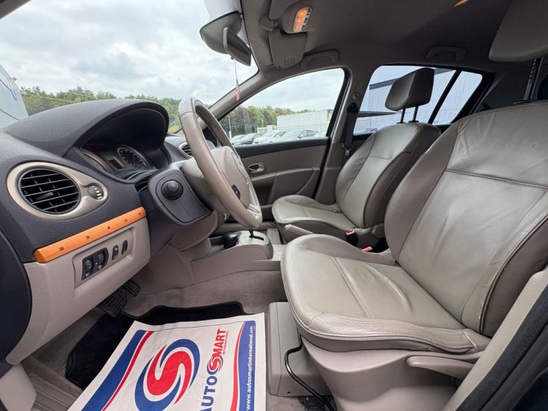 RENAULT CLIO INITIALE 1.6 BVA GARANTIE 12 MOIS
