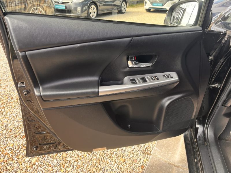 TOYOTA PRIUS PLUS 136h Dynamic Business TVA RECUPERABLE 04/2021
