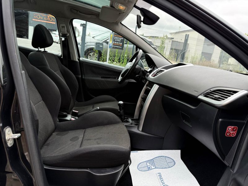 PEUGEOT 207 SW 1.4 VTI 95CH PREMIUM PACK