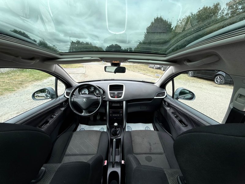 PEUGEOT 207 SW 1.4 VTI 95CH PREMIUM PACK