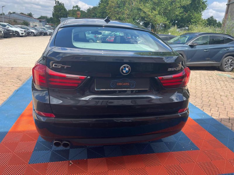 BMW SERIE 5 GT F07 520DA 184 LOUNGE PLUS