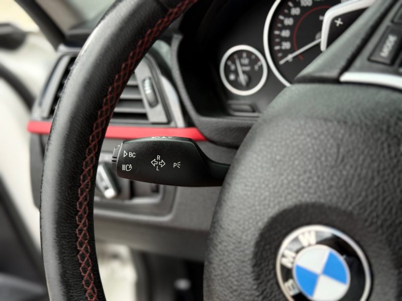 BMW Série 3 (F31) Touring 325d 2.0 D 218 ch Sport - Boite Auto / GPS / Radar Ar / & Garantie 6 Mois.