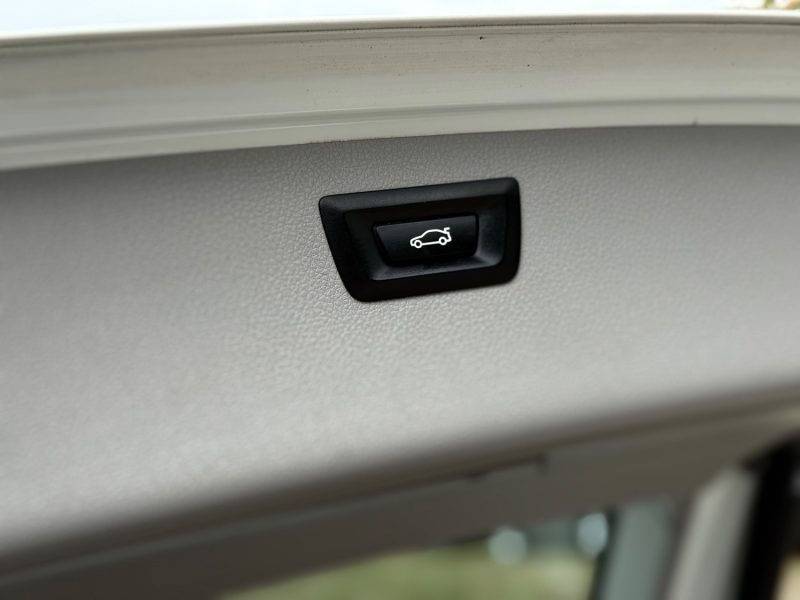 BMW Série 3 (F31) Touring 325d 2.0 D 218 ch Sport - Boite Auto / GPS / Radar Ar / & Garantie 6 Mois.