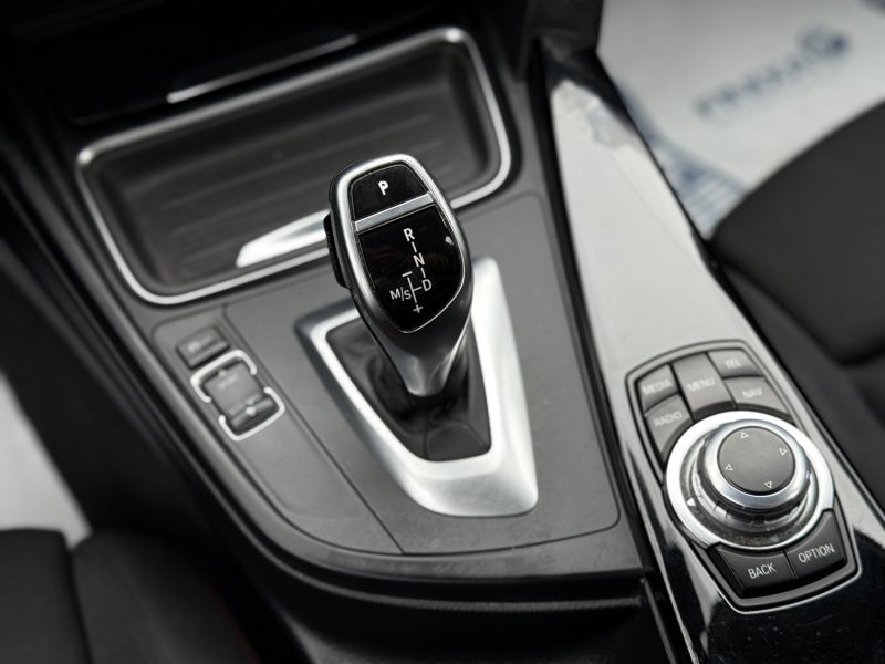 BMW Série 3 (F31) Touring 325d 2.0 D 218 ch Sport - Boite Auto / GPS / Radar Ar / & Garantie 6 Mois.