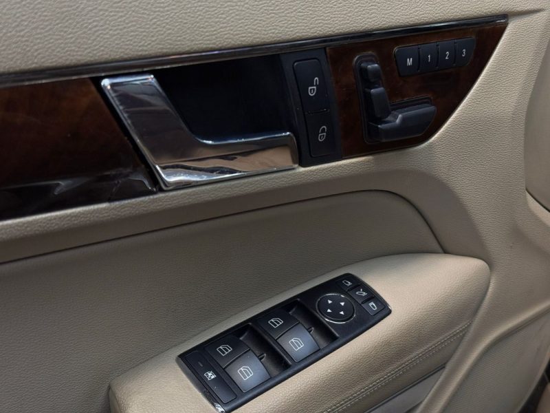 MERCEDES-BENZ CLASSE E COUPÉ 350 V6 7G-TRONIC 292 cv ELEGANCE