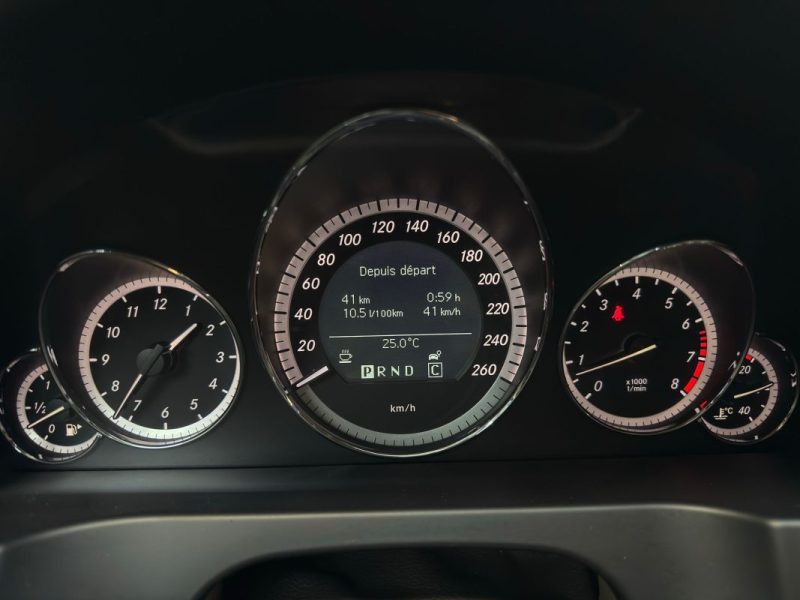 MERCEDES-BENZ CLASSE E COUPÉ 350 V6 7G-TRONIC 292 cv ELEGANCE