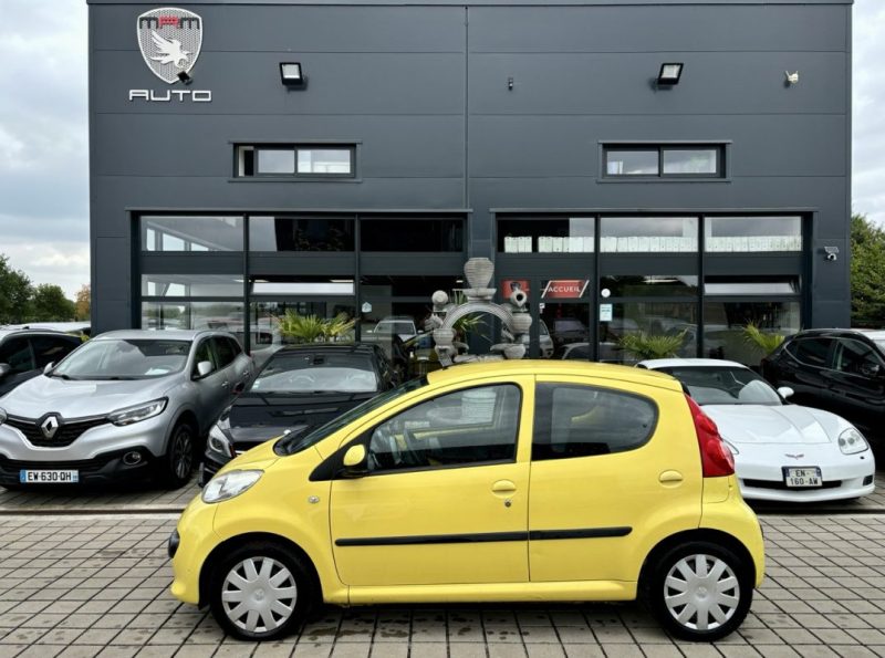 Peugeot  107 1.0i 68 CH TRENDY 