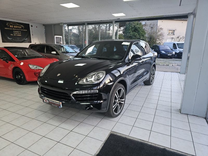 PORSCHE CAYENNE DIESEL 3.0D 245CH ANNEE 2011 165000KM GARANTIE 1 AN