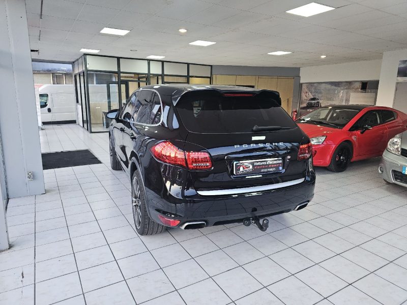 PORSCHE CAYENNE DIESEL 3.0D 245CH ANNEE 2011 165000KM GARANTIE 1 AN