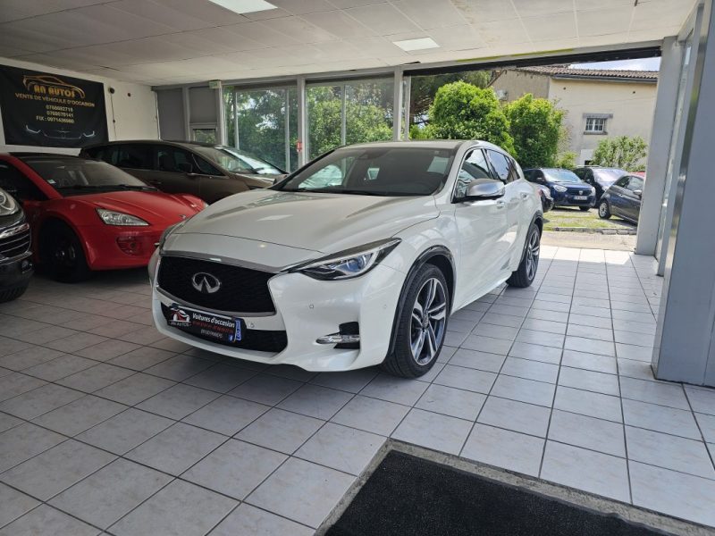 INFINITI Q30S 1.6I 16V TURBO 156CH ANNEE 2017 110000KM