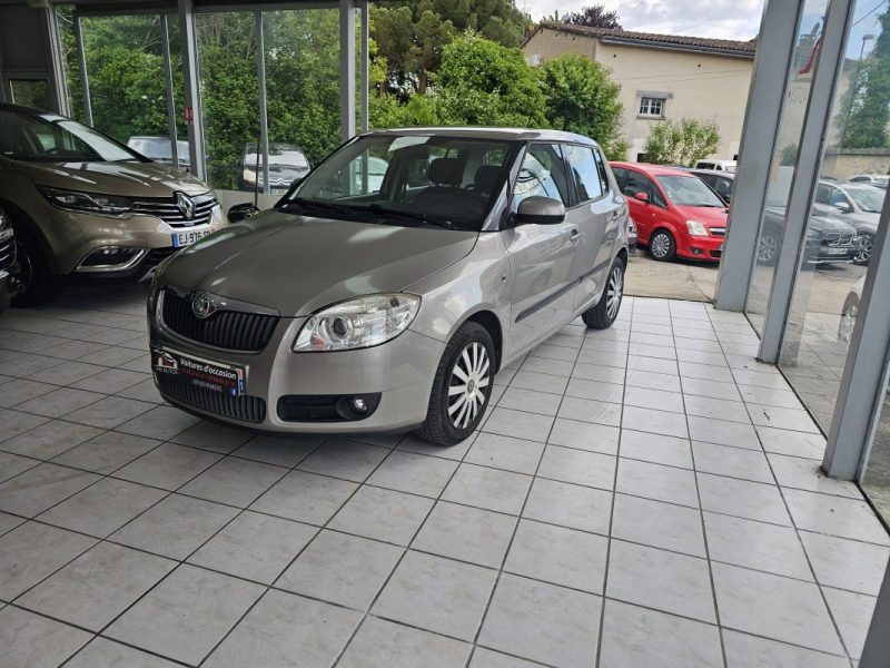 SKODA FABIA 2009