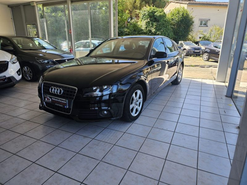 AUDI A4 2011