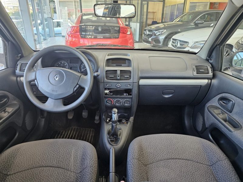RENAULT CLIO 2006