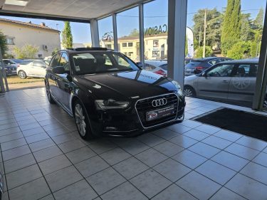 AUDI A4 Avant 2015