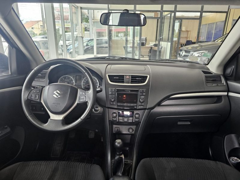 SUZUKI SWIFT 2011
