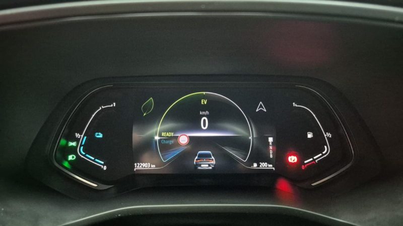 RENAULT ARKANA E-TECH 2022