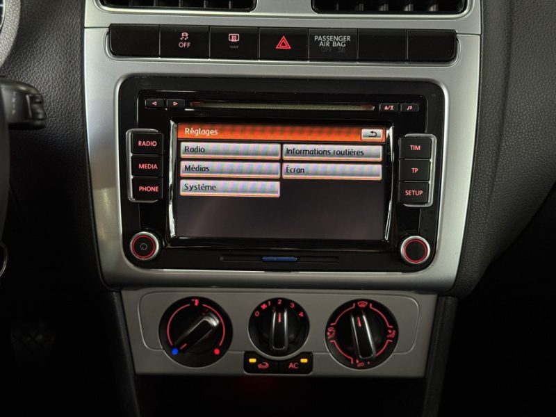 VOLKSWAGEN POLO 2013