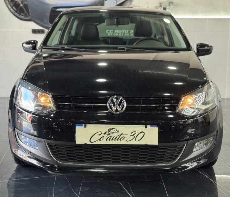VOLKSWAGEN POLO 2013